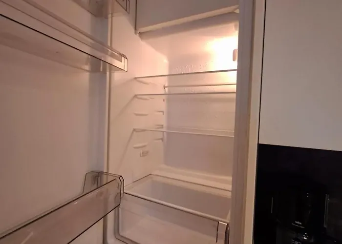 U1 Metro Nearby - 1-br - Fast Wi-fi Apartamento Viena